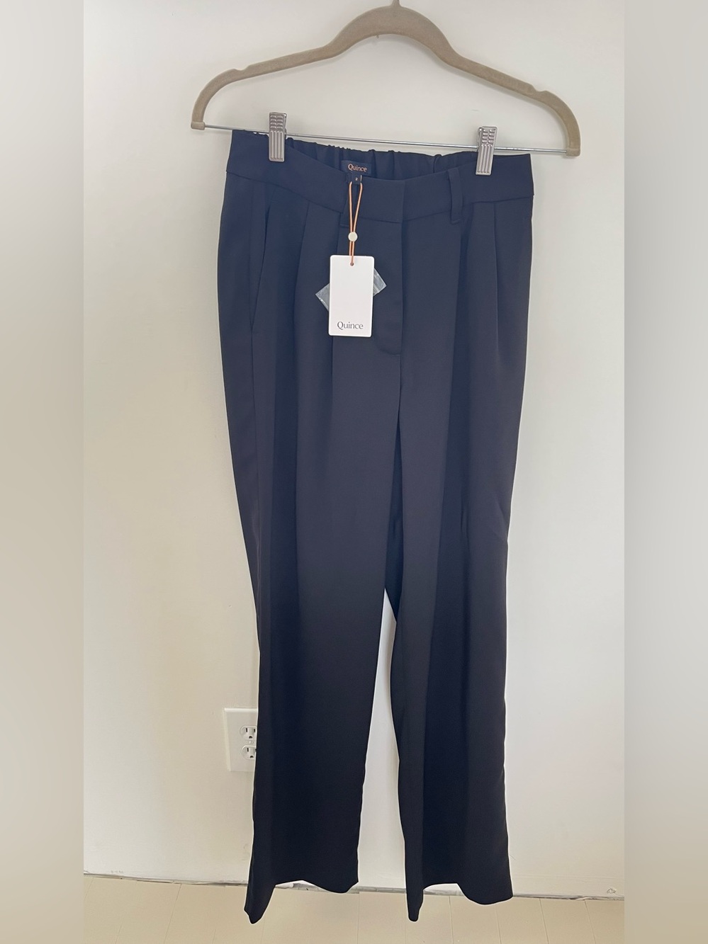 NWT Quince Stretch Crepe Pleated Wide Leg Pants Black size 2